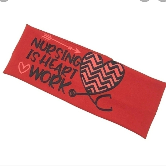 NWT Nursing Is Heart Work Head Wrap - Picture 1 of 3